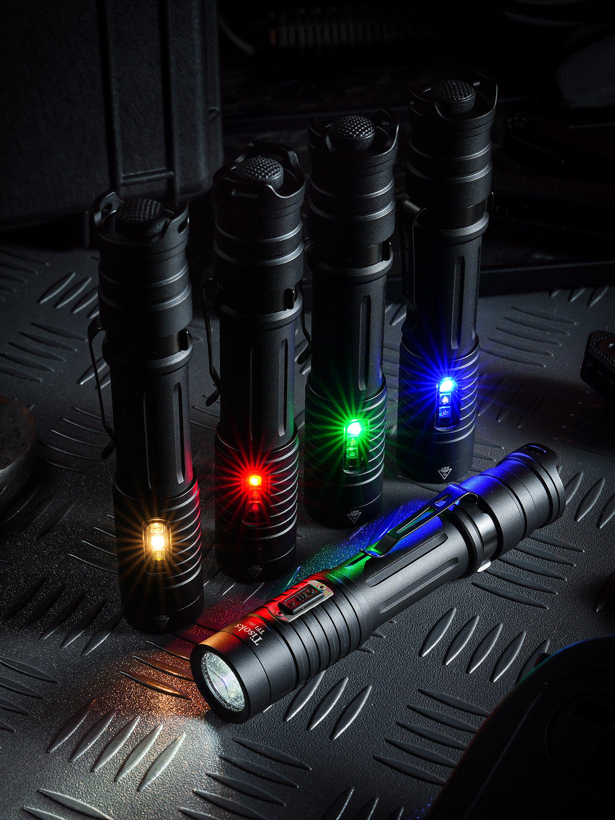 Tisoks TF1 Rechargeable Multicolor  2500 Lumens LED Flashlight